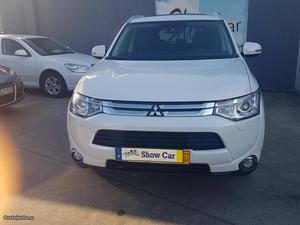 Mitsubishi Outlander 2.2 DI-D Intense Maio/15 - à venda -