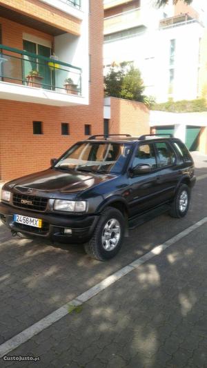 Opel Frontera 2.2 DTI Março/99 - à venda - Pick-up/