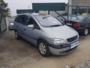 Opel Zafira 2.0 Dti 7 Lugares Fevereiro/00 - à venda -