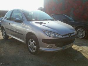 Peugeot 206 xs com ar condicionado Novembro/00 - à venda -