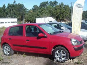 Renault Clio 1.2i / IPO  Julho/01 - à venda -