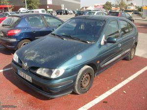 Renault Mégane 1.4 IPO  Maio/97 - à venda - Ligeiros