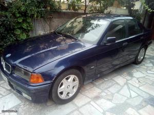 BMW 318 tds troco por xt600 Dezembro/95 - à venda -