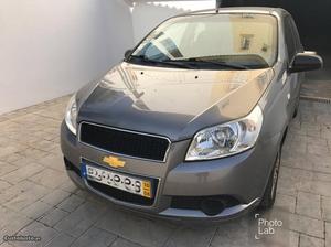 Chevrolet Aveo 1.2 gpl Agosto/10 - à venda - Ligeiros