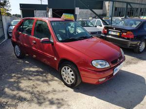 Citroën Saxo km  Setembro/01 - à venda -