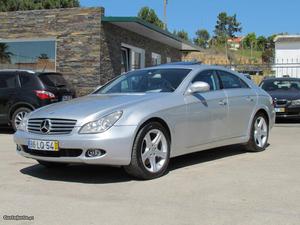 Mercedes-Benz CLS 500 Vcv GPL Março/05 - à venda -