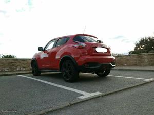 Nissan Juke Novembro/15 - à venda - Monovolume / SUV,