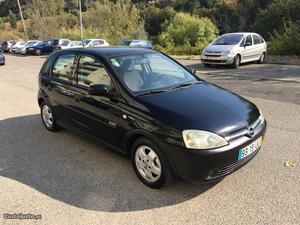 Opel Corsa 1.7 DTI Abril/04 - à venda - Ligeiros