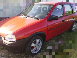 Opel Corsa  Janeiro/96 - à venda - Ligeiros