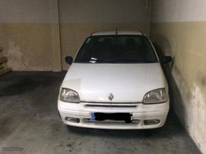 Renault Clio 3 portas  Agosto/97 - à venda - Ligeiros