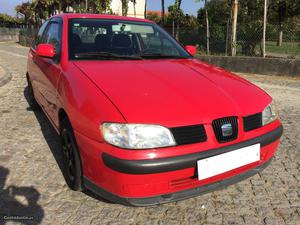 Seat Ibiza 1.0 MPI Fevereiro/01 - à venda - Ligeiros