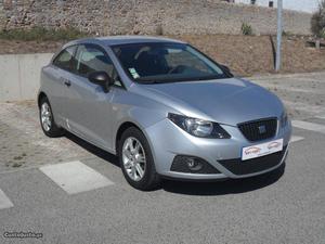 Seat Ibiza SC 1.2i Dezembro/10 - à venda - Ligeiros