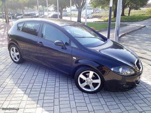 Seat Leon 2.0 TDi Sport Up Outubro/05 - à venda - Ligeiros