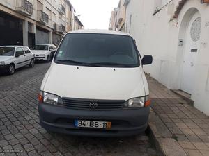 Toyota HiAce Carrinha Junho/06 - à venda - Ligeiros