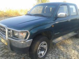 Toyota Hilux 2.4 td Abril/99 - à venda - Pick-up/