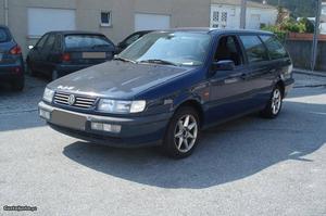 VW Passat 1.9 TDi Outubro/95 - à venda - Ligeiros