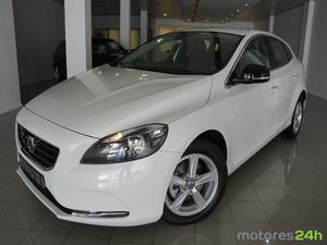 Volvo V D2 Momentum