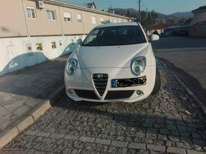 Alfa Romeo Mito JTD multijet Agosto/09 - à venda - Ligeiros