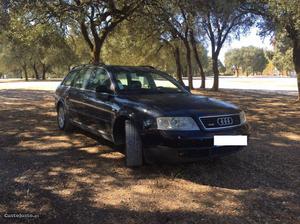 Audi A6 2.5 TDI Quattro Dezembro/00 - à venda - Ligeiros