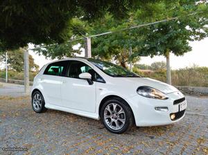 Fiat Grande Punto 1.3 M-Jet GPS Maio/13 - à venda -