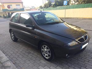 Lancia Y impecavel Março/97 - à venda - Ligeiros