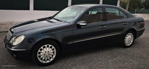 Mercedes-Benz E 220 CDI Elegance Setembro/03 - à venda -