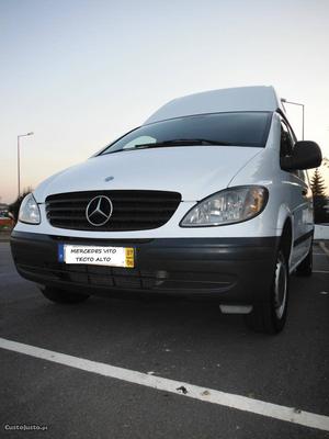 Mercedes-Benz Vito 109 CDi Junho/07 - à venda - Comerciais