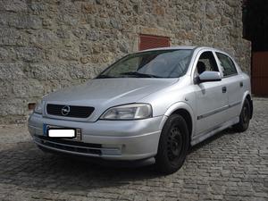  Opel Astra 2.0 Di Club (82cv) (4p)