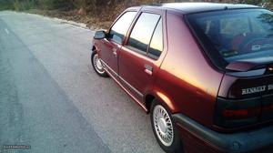 Renault  Baccara GPL Abril/93 - à venda - Ligeiros