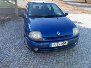 Renault Clio  Maio/99 - à venda - Ligeiros
