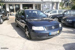 VW Passat 1.6 Confort GPL Março/99 - à venda - Ligeiros