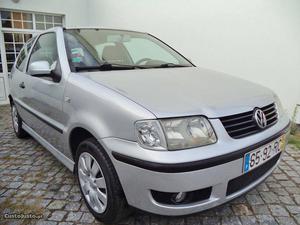 VW Polo 1.0 Net Coupé Fevereiro/01 - à venda - Ligeiros