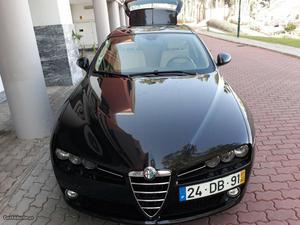 Alfa Romeo 159 JTDM Maio/07 - à venda - Ligeiros