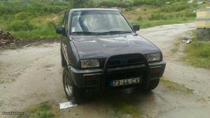 Nissan Terrano 2.7 td Novembro/93 - à venda - Pick-up/