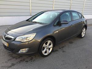 Opel Astra CDTI EcoFlex Nacional Irrepreensível Junho/10 -