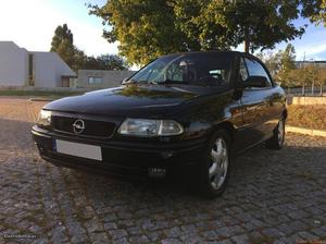 Opel Astra Cabrio Setembro/96 - à venda - Descapotável /