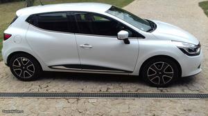 Renault Clio Dynamique S R-Link Janeiro/15 - à venda -
