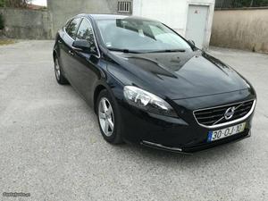 Volvo V40 d2 Fevereiro/14 - à venda - Ligeiros Passageiros,