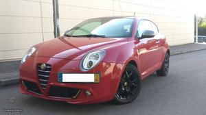 Alfa Romeo Mito 1.3 JTDM DISTINCTIVE Maio/11 - à venda -