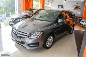 Mercedes-Benz B 180 CDi Style Fleet Pac Março/16 - à venda