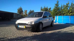 Opel Corsa B 17.d Dezembro/99 - à venda - Comerciais / Van,