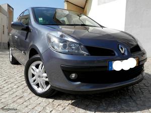 Renault Clio 1.2 A/C Km Maio/06 - à venda - Ligeiros