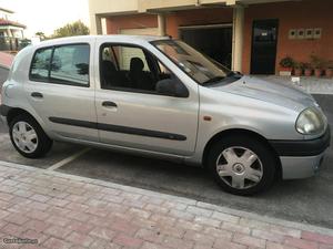 Renault Clio 1.2 RT Novembro/98 - à venda - Ligeiros