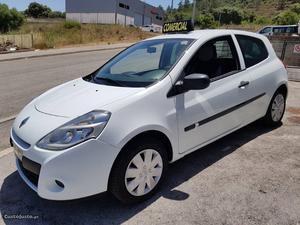 Renault Clio 1.5 dCi Junho/11 - à venda - Comerciais / Van,