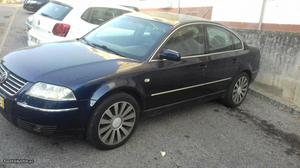 VW Passat 130 cv higleine Fevereiro/02 - à venda - Ligeiros