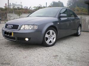 Audi A4 1.9 TDI 130CV Maio/01 - à venda - Ligeiros