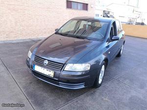 Fiat Stilo v 60EUR mês Fevereiro/02 - à venda -