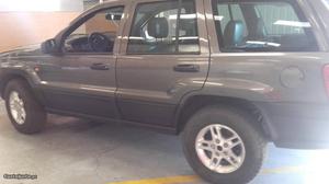 Jeep Cherokee 3.1 td Laredo Setembro/99 - à venda -
