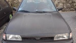 Nissan Sunny 1.4 Agosto/91 - à venda - Ligeiros