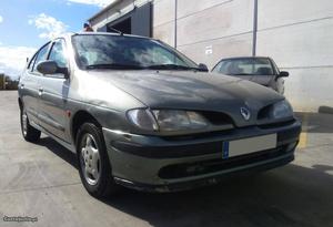 Renault Mégane I Outubro/97 - à venda - Ligeiros